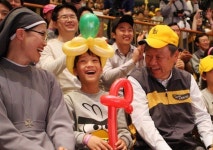 KB금융그룹, 알로이시오 초등학생들과 놀이동산 행사