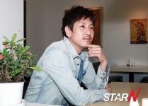 이선균 "류승룡과의 호흡 탁구 랠리처럼 잘 맞아" [인터뷰]