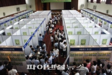 벤처기업協, 특성화고 채용 박람회 성황