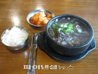 [장수맛집 28선] ‘해장국의 원조’ 청진옥