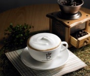 [가을의 향, 커피에 빠져볼까] 카페베네/카푸치노