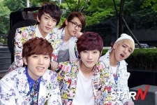 B1A4 재능기부 콘서트 ‘전통시장 알리기‘