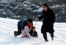 플라스틱 함지박 눈 썰매