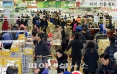 설 앞둔 양재동 하나로마트