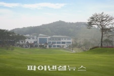 “여기는 가족단위 골프여행 1번지”..전북 남원 드라곤레이크CC