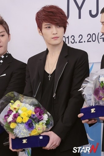 김재중 사생팬 일침 “할머니 할아버지 쓰러졌는데도 사진만 찍다니”