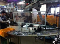 자동차 후드 등 생산 중견 자동차부품 전문기업 (주)금창