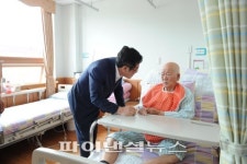 <동정>정승 식약처장, 광주보훈병원 국가유공자 위문