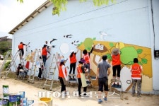 KCC, 한국기술사회여성위와 손잡고 포천 제비울 마을 환경정화 앞장