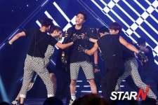 [포토] 에이제이 숨을 멎게하는 독특한 퍼포먼스