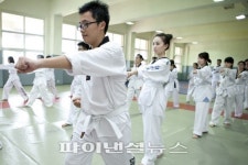 두산重, 베트남 학생 초청 ‘한국 문화 체험’ 캠프 열어