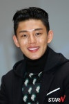 [포토] 유아인 윤기나는 꿀피부