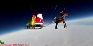 [동영상] 배달 연습하러 간 산타, ‘루돌프 썰매 타고 우주로..’