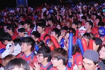 [포토] 대한민국 vs 러시아 “우리가 12번째 선수 붉은 악마”
