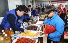 씨유평택삼성전자복지관점 | 삼성전기, '해피 크리스마스' 릴레이 사랑 나눔