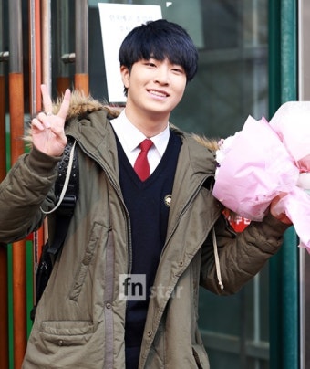 [포토] 갓세븐 영재, ‘기분 좋은 브이~’
