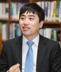 임보형증권투자연구원 | [fn 이사람] 야구하는 투자 전략가 안혁 한국투자증권 수석연구원