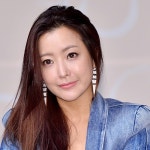특별한 물 담은 화장품이 대세다