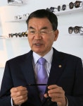 이상탁 한국안경제조70주년 준비위원장(㈜반도옵티칼 대표)