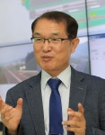진흥자동차공업주 | 성명호 지능형자동차부품진흥원장, ′지역 자동차부품산업 한단계 업그레이드 기여′