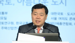[2015 대한민국 국토도시디자인대전] 조인동 서대문구 부구청장 신촌 연세로 정비사업 성공은 주민과의 소통이 있어 가능했다