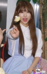 [포토] 러블리즈 이미주, ‘아~ 해보세요’