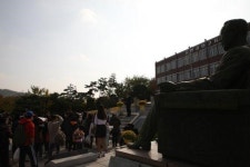 [한국경제 새 성장주역 제약기업을 가다] (7) 유한양행, 혁신신약 개발·의약품 생산대행으로 인류 건강지킴이 우뚝