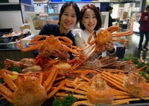 속살 꽉 찬 울진대게·홍게 맛보세요