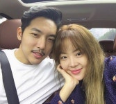 나르샤, 동갑내기 예비신랑 공개 ‘콧수염 멋진 훈남’