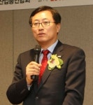 서비스산업 경쟁력 강화 힘쓸 것 최중경 서비스산업총연합회장 취임