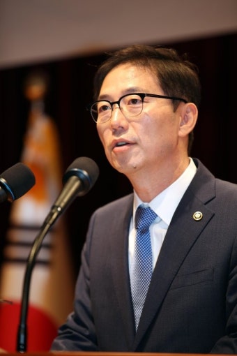 천해성 차관 