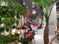 [유통업계 핫이슈 핫현장] 즉석요리 서비스 도입 롯데마트 서초점