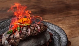 명절음식이 지겹다면 호텔로 미식여행 떠나세요 