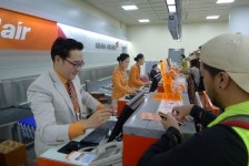 울산공항, 저비용 항공시대 개막..제주항공 울산공항 첫 이륙 