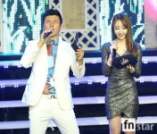 [포토] 이정용-박가현, ‘가요청백전 MC에요!’