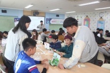 효성, 창원초·안남초서 주니어 공학교실 열어