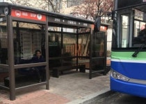 “농촌버스, 따뜻한 의자에서 기다리세요! ”