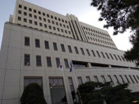 휴대폰 6000만원어치 빼돌린 매장 직원 징역형