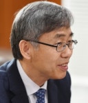 [특별인터뷰] 김성수 한국화학연구원장 신약 개발·미세먼지 문제..화학硏이 해결해나가고 있습니다