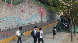 부산, 주민참여 타일 벽화거리 속속 탄생