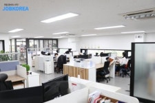 [fn·잡코리아 공동기획 2018 청년희망 슈퍼기업] 로그온커머스, 자신감 있는 모습 보이는 인재 선호