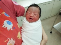 대구 여성아이병원, 1만번째 아기 탄생