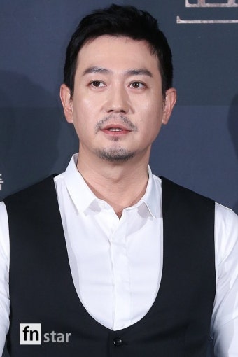 [포토] 박용우, ‘매의 눈으로 응시’