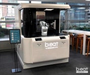 로봇카페 비트 열풍, 대기업부터 복합몰까지 공간활용 굿 