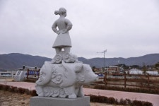 2019년 황금 돼지 기운 받으러 ‘돼지투어’ 떠나자