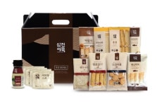 실속에 품격까지..삼진어묵 명절선물세트 인기짱 