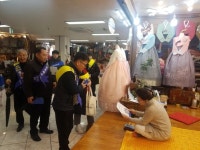 경남중기청, 제로페이 정착 위한 가두 캠페인 진행