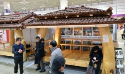 운치있는 원두막에서 쉬어갈까