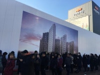 “줍줍으로 돈 벌자”…비규제 지역 선착순 분양 후끈