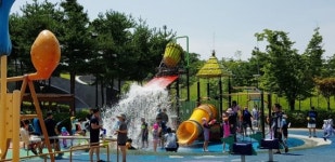 [포토뉴스] 파주시 공원 내 물놀이장